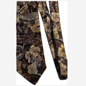 Haggar Vintage Men's Tie Classic Cut Brown Paisley With Floral Motif 100% Poly